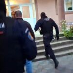 Acțiune DIICOT. Percheziții domiciliare la persoane cercetate pentru înșelăciune, delapidare și fals în înscrisuri sub semnătură privată