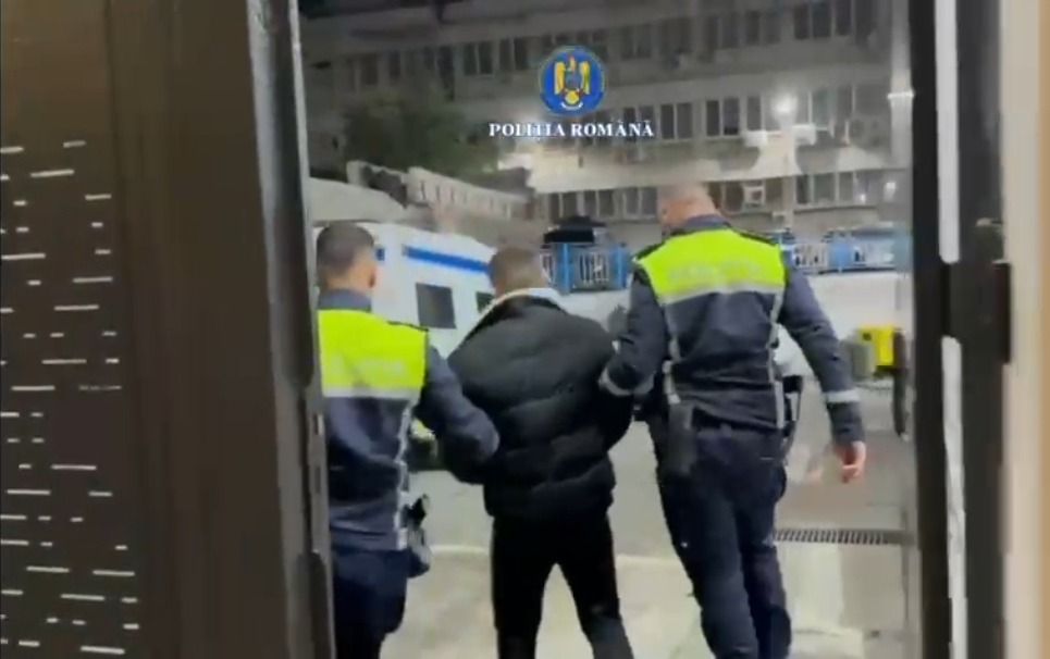 Screenshot_20251107_141958_WhatsAppBusiness