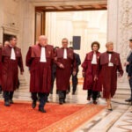 Ținute vestimentare gratuie pentru magistrați. Pentru anul 2026 Guvernul estimează cheltuieli bugetare de 368.000 de lei pentru asigurarea ținutei judecătorilor