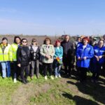 Reprezentanții Prefecturii și Gărzii de Mediu Buzău au fost invitați de Direcția Silvică la plantat de copaci