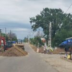 Următorul nivel în infrastructură! Proiect major în satele Valea Râmnicului, Oreavul și Rubla pentru refacerea intrărilor în curți și betonarea canalelor de scurgere!