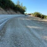 Consiliul Județean Buzău finalizează refacerea DJ 215A. Marcel Ciolacu: „Urmează asfaltarea și montarea parapetului”