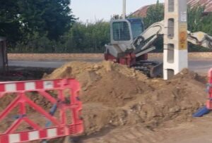 VideoCapture_20260812-190243